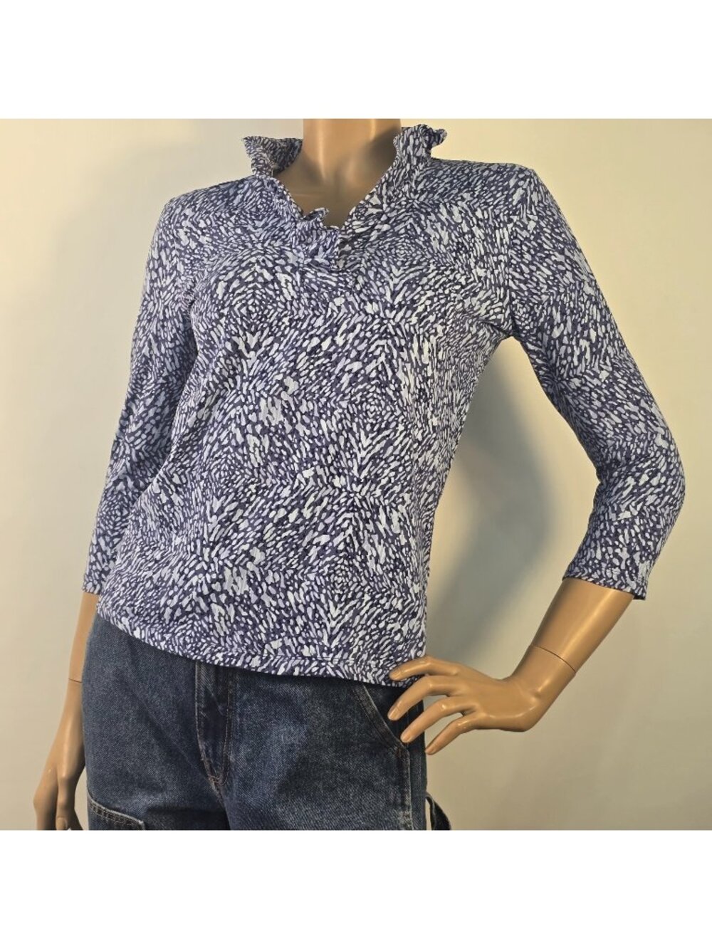 J Mclaughlin Blue Patterned Top Size S Ruffled Collar 3/4 Sleeve Catalina Cloth